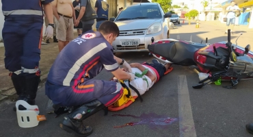 Motociclista é encontrado sangrando e inconsciente na cidade de Patos de Minas Motociclista é encontrado sangrando e inconsciente na cidade de Patos de Minas