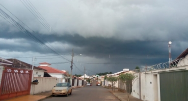 Após temporal com granizo, previsão é de mais chuva para Lagoa Formosa nos próximos dias 