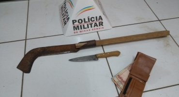 Após briga, suspeitos de agressão e receptação são levados para a delegacia em Carmo do Paranaíba