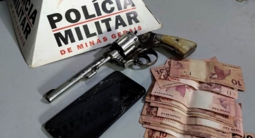 Suspeito é abordado com revólver na cintura em Patos de Minas e fala em “guerra” com desafetos