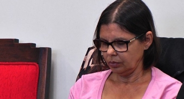 Filha que matou a mãe de 85 anos com golpes de martelo em Patos de Minas é condenada a 18 anos de prisão