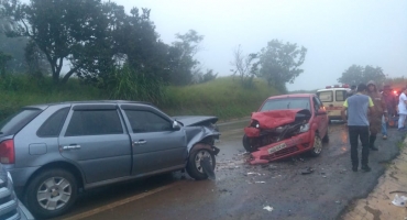 Sete pessoas ficam feridas em acidente na BR-354 no município de Rio Paranaíba