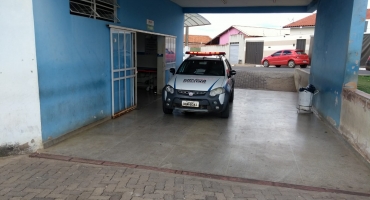 Carmo do Paranaíba: homem espanca companheira e tenta introduzir garrafa de vidro na vagina da vítima