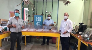 UNIPAM fabrica mil máscaras de proteção contra o novo Coronavírus para a AMAPAR UNIPAM fabrica mil máscaras de proteção contra o novo Coronavírus para a AMAPAR