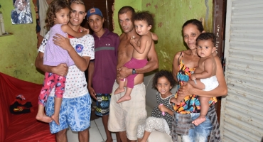 Carmo do Paranaíba: amigos pedem ajuda para finalizar construção de casa para família carente Carmo do Paranaíba: amigos pedem ajuda para finalizar construção de casa para família carente