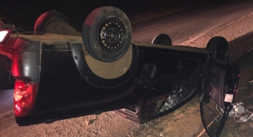 Rio Paranaíba: motorista perde controle e capota veículo na BR-354