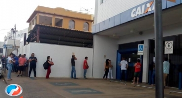 Coronavírus: Agência Capital do Milho da Caixa Econômica Federal afasta funcionários suspeitos de contaminação Coronavírus: Agência Capital do Milho da Caixa Econômica Federal afasta funcionários suspeitos de contaminação
