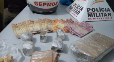 PM de Patos de Minas prende homem e localiza drogas e dinheiro no Bairro Nossa Senhora Aparecida
