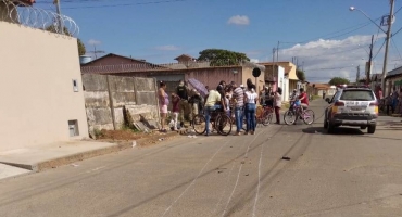 Carmo do Paranaíba: motorista embriagado foge após atropelar motociclista e deixar vítima caída com fratura Carmo do Paranaíba: motorista embriagado foge após atropelar motociclista e deixar vítima caída com fratura