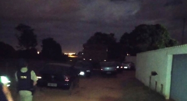 Covid-19: fiscais e PM encerram festas em chácara e Haras em Patos de Minas