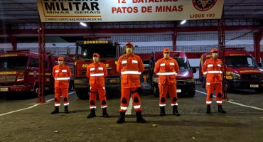 Novo fardamento de alta visibilidade já é definitivo no Corpo de Bombeiros de Minas Gerais