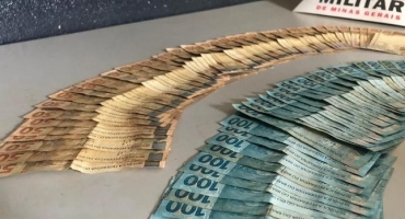 Denúncia leva PM a apreender R$ 5 mil reais em casa de suposto traficante em Patos de Minas