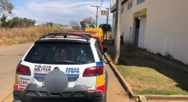 Ladrões furtam encomendas do Centro de Distribuição da Agência dos Correios em Patos de Minas
