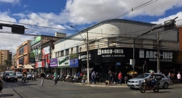 Confira o novo horário de funcionamento do comércio, academias e bares em Patos de Minas