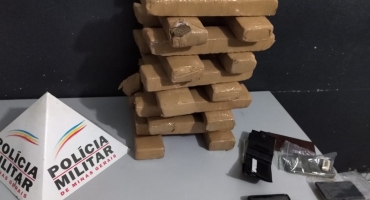 Operação “Triangulo Seguro lll” da PM apreende cerca de 20 Kg de maconha; cinco pessoas foram detidas
