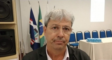 Prefeito de Rio Paranaíba baixa Decreto reabrindo o comércio na cidade Prefeito de Rio Paranaíba baixa Decreto reabrindo o comércio na cidade