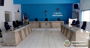 Vereadores de Lagoa Formosa protocolam ofício junto a ARISB solicitando revisão da tarifa de água e esgoto Vereadores de Lagoa Formosa protocolam ofício junto a ARISB solicitando revisão da tarifa de água e esgoto