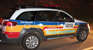 Motorista é preso por embriaguez na MGC 354 em Patos de Minas Motorista é preso por embriaguez na MGC 354 em Patos de Minas