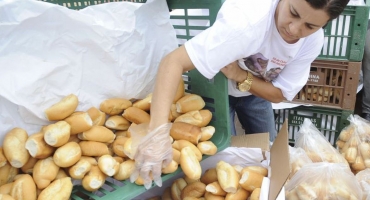 Preço do pão francês deverá ser fixado próximo ao balcão de venda Preço do pão francês deverá ser fixado próximo ao balcão de venda
