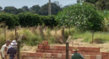Invasão de terreno no Café Patense deixa moradores e membros de conselho indignados