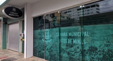 CLJR de Patos de Minas analisa projetos para a reunião ordinária do dia 13 de maio CLJR de Patos de Minas analisa projetos para a reunião ordinária do dia 13 de maio