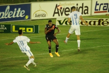 Com gol de atacante de Lagoa Formosa time do Grêmio Anápolis empata o primeiro jogo da final do campeonato goiano
