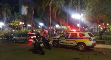 Polícia Militar realiza Operação Controle Desordem Social em Lagoa Formosa com apoio do GEPMOR Polícia Militar realiza Operação Controle Desordem Social em Lagoa Formosa com apoio do GEPMOR