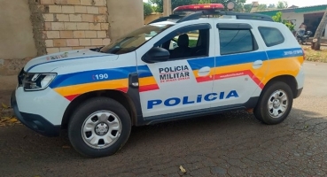 Suspeito de ser mandante de balear adolescente de 17 anos em Patos de Minas é preso pela Polícia Militar Suspeito de ser mandante de balear adolescente de 17 anos em Patos de Minas é preso pela Polícia Militar
