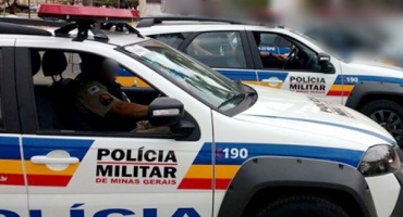 Homem morre queimado após ex-mulher jogar gasolina e atear fogo em seu corpo na cidade de São Gotardo Homem morre queimado após ex-mulher jogar gasolina e atear fogo em seu corpo na cidade de São Gotardo
