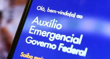 Auxílio Emergencial: mulheres provedoras com direito a duas cotas poderão receber retroativo Auxílio Emergencial: mulheres provedoras com direito a duas cotas poderão receber retroativo