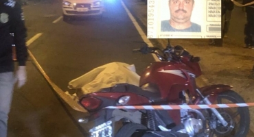 Motociclista de 44 anos morre após colidir contra árvore na Avenida Marabá em Patos de Minas Motociclista de 44 anos morre após colidir contra árvore na Avenida Marabá em Patos de Minas