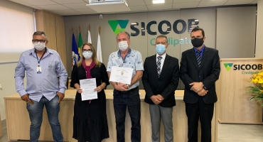Sicoob Credipatos realiza parceria com Fundo da Infância e Adolescência Sicoob Credipatos realiza parceria com Fundo da Infância e Adolescência