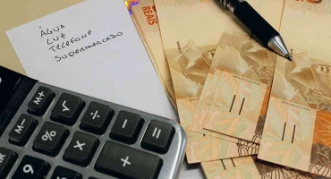 Lei que protege consumidores do superendividamento é sancionada Lei que protege consumidores do superendividamento é sancionada