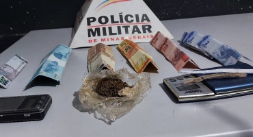 Após perseguição policial e tiros, dupla é detida por assaltar posto de combustíveis em Patos de Minas Após perseguição policial e tiros, dupla é detida por assaltar posto de combustíveis em Patos de Minas