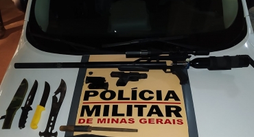 Dupla é detida no município de Patrocínio com 27 quilos de carne de animal silvestre, pistola e rifle Dupla é detida no município de Patrocínio com 27 quilos de carne de animal silvestre, pistola e rifle
