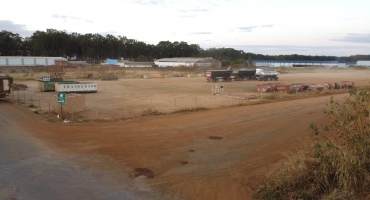 Prefeito de Carmo do Paranaíba pede desocupação do Campo de Aviação Prefeito de Carmo do Paranaíba pede desocupação do Campo de Aviação