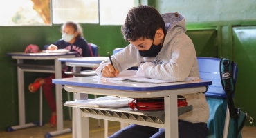 Reforço Escolar retorna em formatos presencial e remoto Reforço Escolar retorna em formatos presencial e remoto