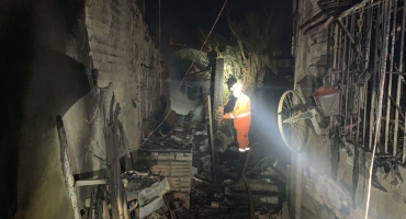 Incêndio destrói parte de residência no Bairro Ginásio em Lagoa Formosa Incêndio destrói parte de residência no Bairro Ginásio em Lagoa Formosa