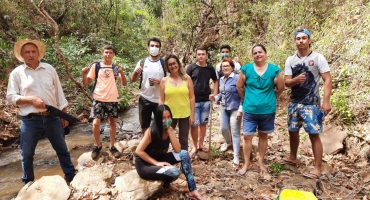 Projeto Expedições da ONG Movimento Voluntário Verde percorre rios nos municípios Lagoa Formosa e Patos de Minas Projeto Expedições da ONG Movimento Voluntário Verde percorre rios nos municípios Lagoa Formosa e Patos de Minas