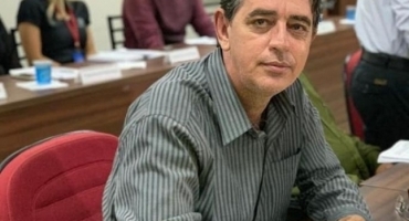 Defesa de Lasáro Borges consegue liminar na justiça que suspende trabalhos da comissão processante Defesa de Lasáro Borges consegue liminar na justiça que suspende trabalhos da comissão processante