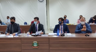 Vereadores de Patos de Minas propõem instauração de CPI da pandemia no município Vereadores de Patos de Minas propõem instauração de CPI da pandemia no município
