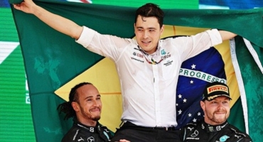 Engenheiro patense acompanha Hamilton no pódio após vitória no GP de Fórmula de Interlagos 