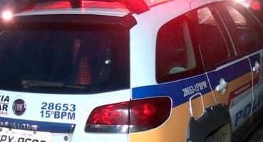 Homem é atingido por quatro tiros durante tentativa de homicídio na cidade de Patos de Minas Homem é atingido por quatro tiros durante tentativa de homicídio na cidade de Patos de Minas