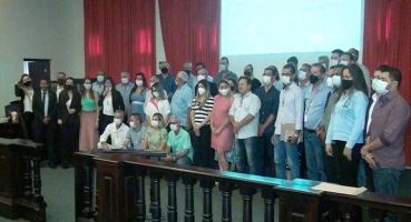Prefeitos realizam assembleia para assinatura de convênio para a implantação do Samu Regional Prefeitos realizam assembleia para assinatura de convênio para a implantação do Samu Regional
