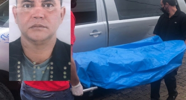 Homem de 43 anos é assassinado dentro de automóvel na cidade de Patos de Minas Homem de 43 anos é assassinado dentro de automóvel na cidade de Patos de Minas
