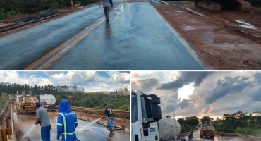 BR-365 na Ponte dos Vieiras será liberada para tráfego de veículos a partir das 08h00 da manhã desta sexta-feira (25) BR-365 na Ponte dos Vieiras será liberada para tráfego de veículos a partir das 08h00 da manhã desta sexta-feira (25)