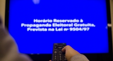 Propaganda partidária gratuita teve início neste sábado (26) em rádio e Tv Propaganda partidária gratuita teve início neste sábado (26) em rádio e Tv