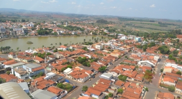 Lagoa Formosa completa 59 anos com missa em ação de graças, bolo de aniversário e pescaria Lagoa Formosa completa 59 anos com missa em ação de graças, bolo de aniversário e pescaria