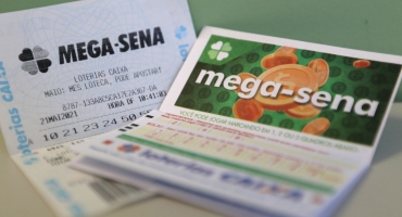 Mega-Sena sorteia nesta quinta prêmio acumulado em R$ 57 milhões Mega-Sena sorteia nesta quinta prêmio acumulado em R$ 57 milhões
