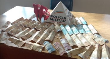 Câmera de segurança instalada dentro de quarto ajuda PM recuperar dinheiro furtado e prender suspeito Câmera de segurança instalada dentro de quarto ajuda PM recuperar dinheiro furtado e prender suspeito